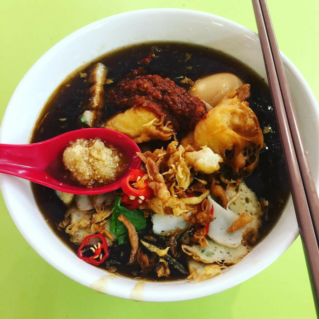 albert centre food - ma bo lor mee