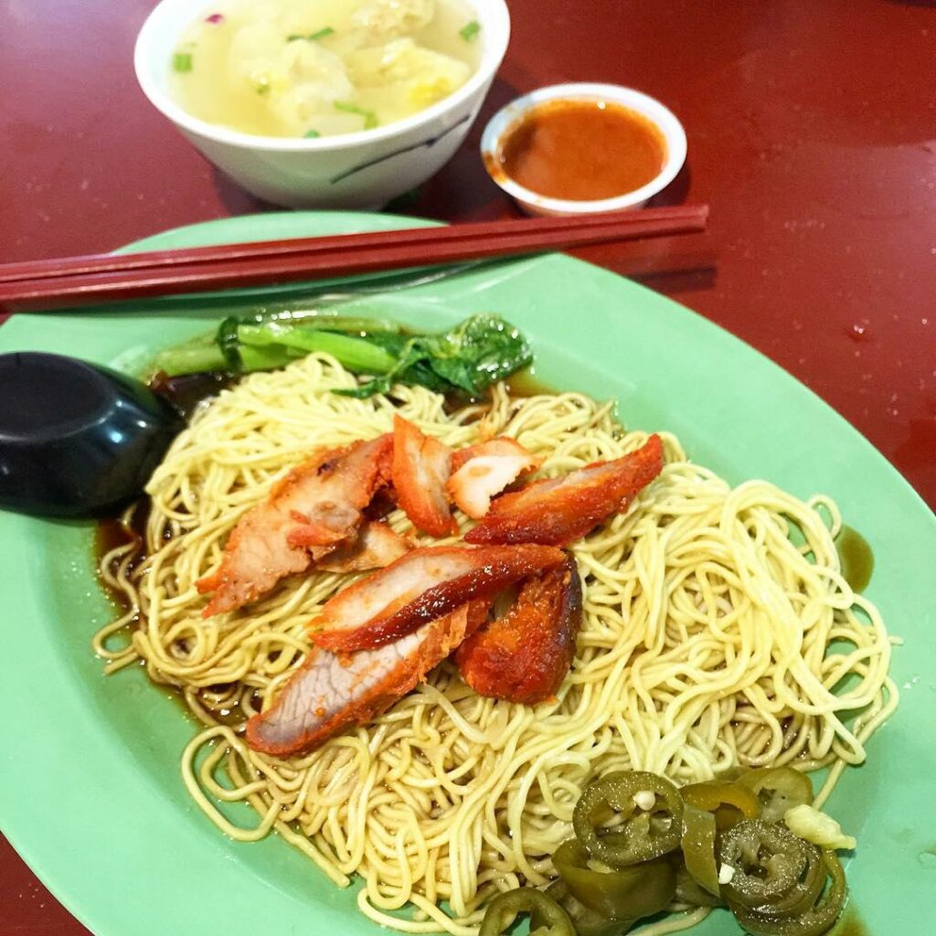 albert centre food - traditional wanton mee