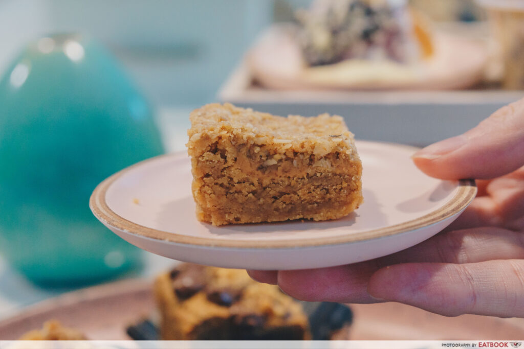 shubby sweets speculoos biscoff blondies