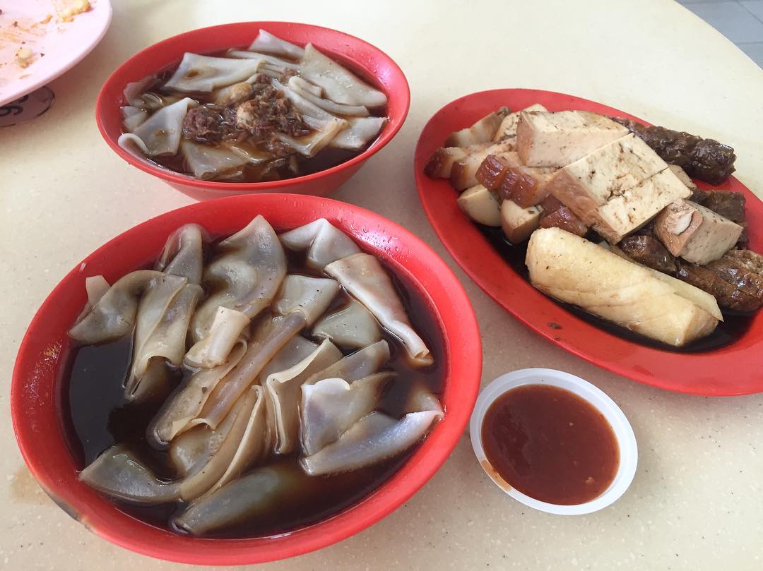 Hainanese Village Food Centre - Lai Xing Cooked Food