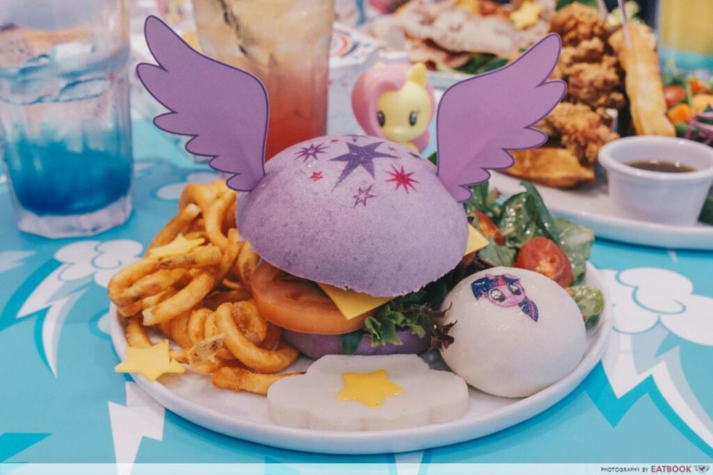 Character Cafes - My Little Pony x Kumoya Cafe 