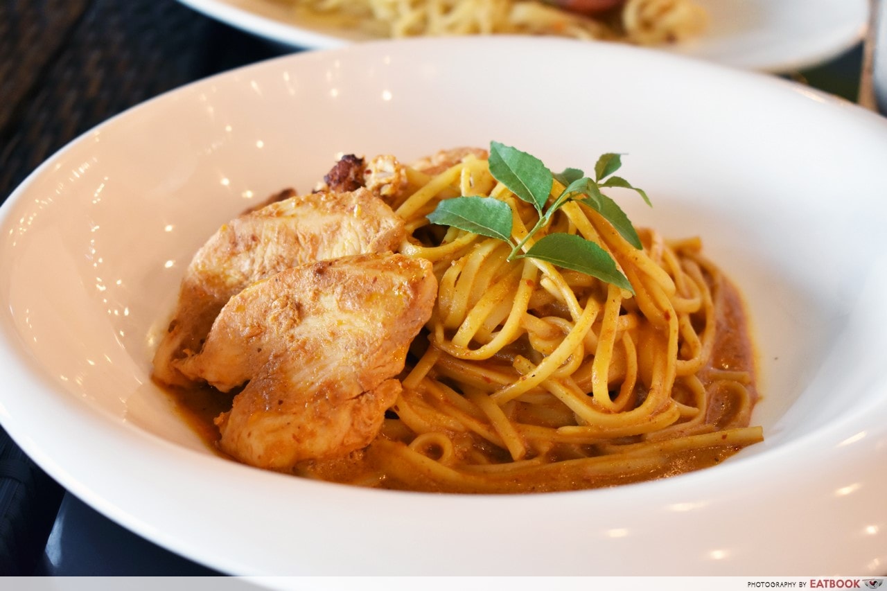 1-For-1 Lunch - Citrus Bistro Dry Curry Pasta with Chicken