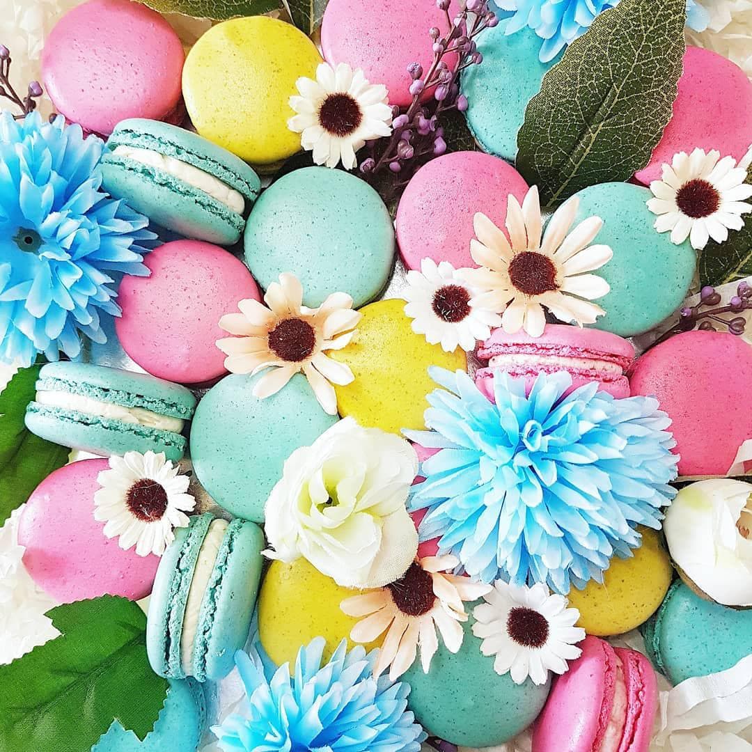 Halal Instagram Bakers - Macarons by SG Birthdaycakes