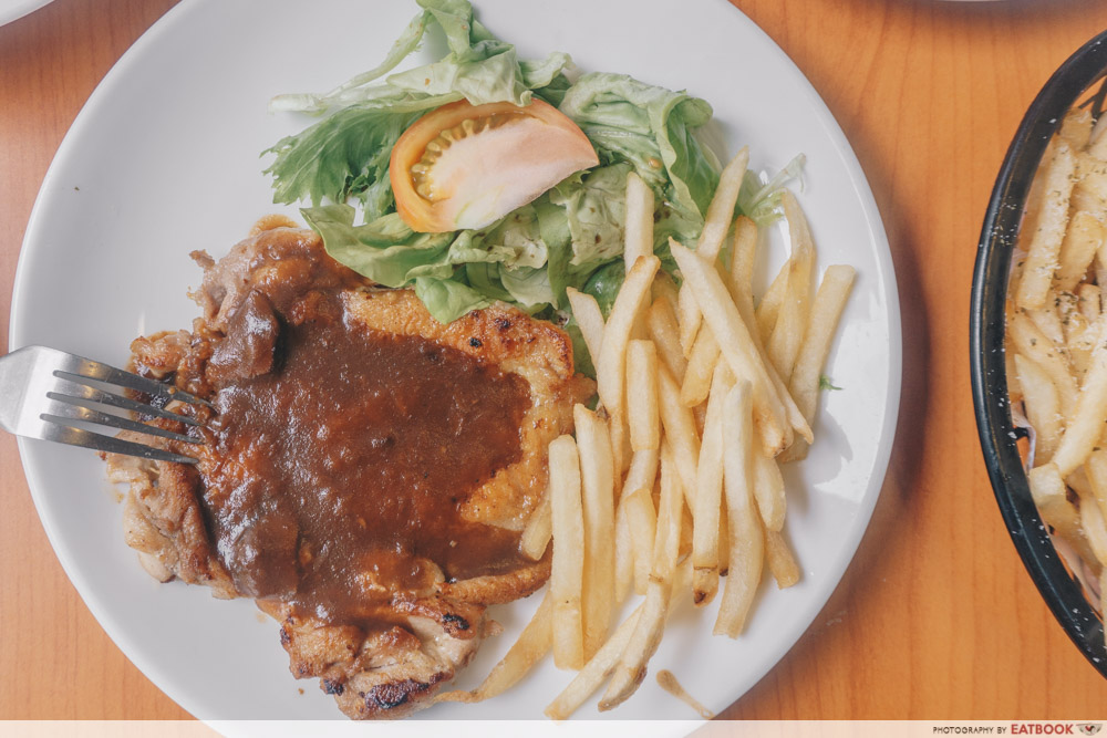 Knuckles Bistro - Grilled Chicken Chop