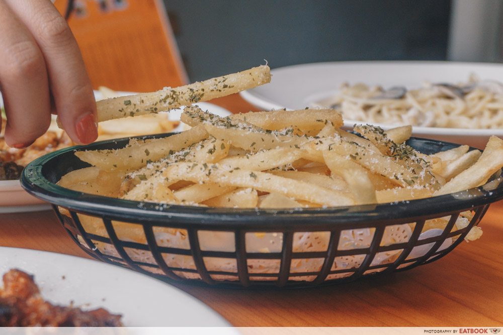 Knuckles Bistro - Truffle Fries