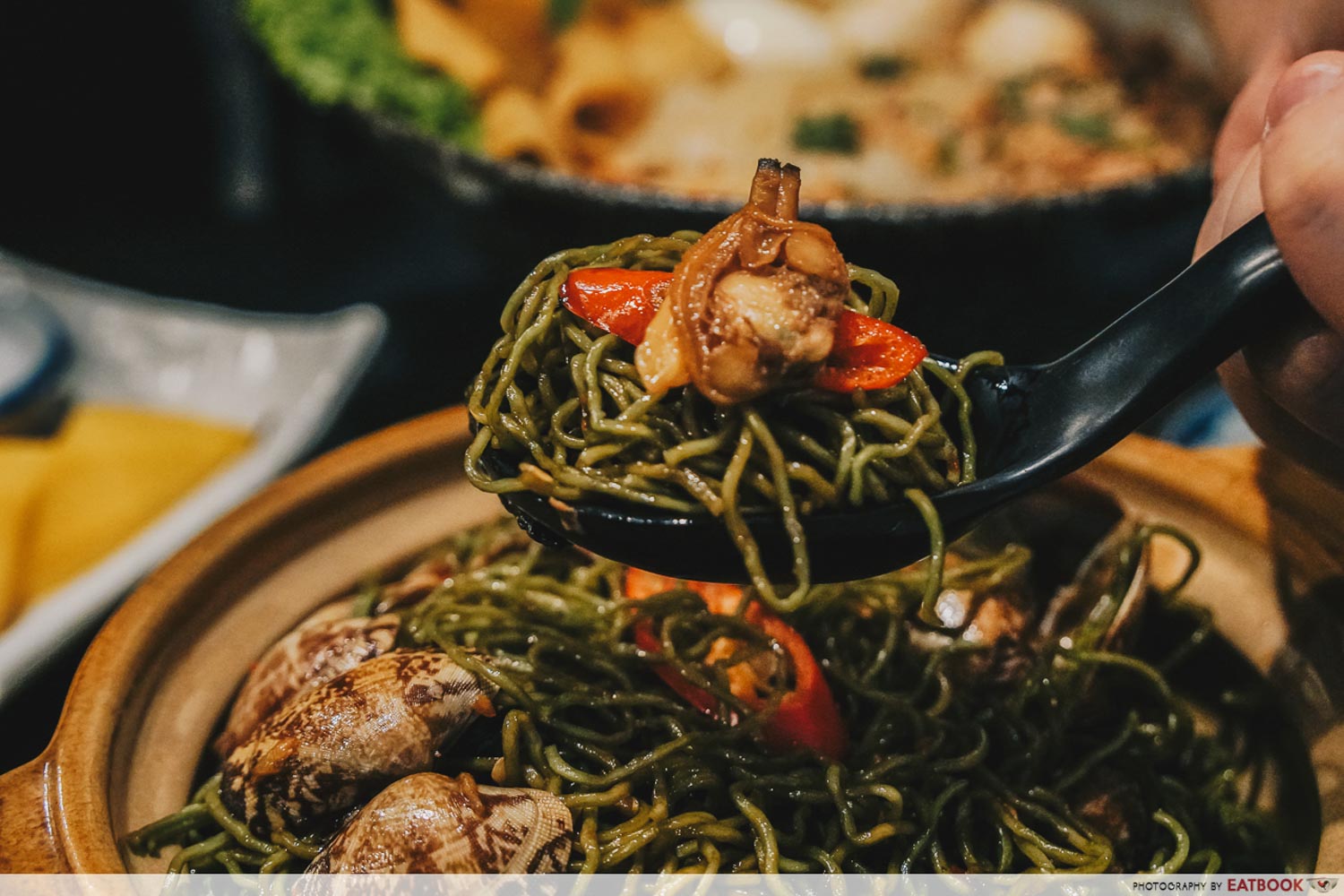 Claypot Dishes - Claypot Flower Clam Jade Noodle