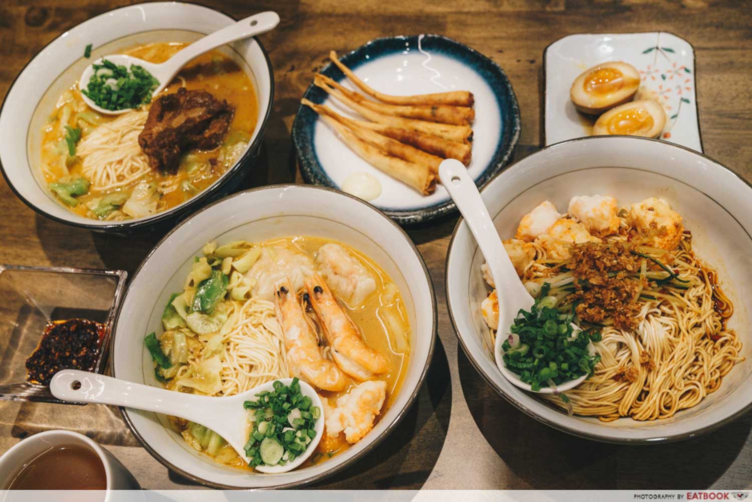 Le Shrimp Ramen - Flatlay