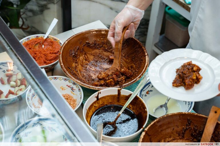 colony-buffet-rojak