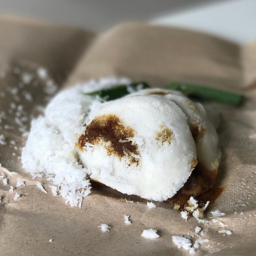 Famous Haig Road Putu Piring  s New Outlet Offers Durian 