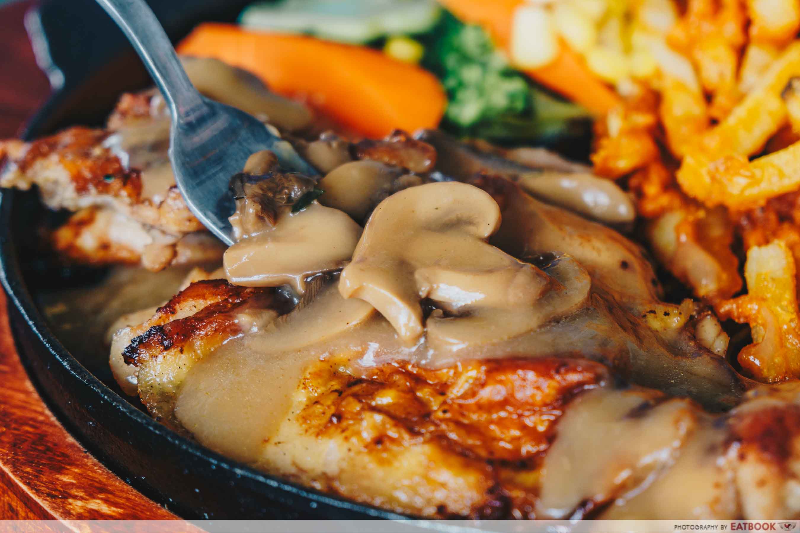 BIG BOYS Sizzling - Mushroom Sauce