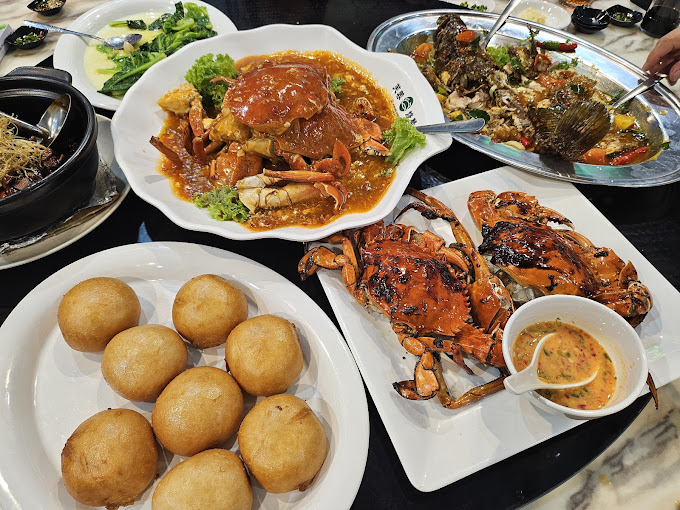 johor-bahru-seafood-restaurants-johor-bahru-seafood-village-flatlay