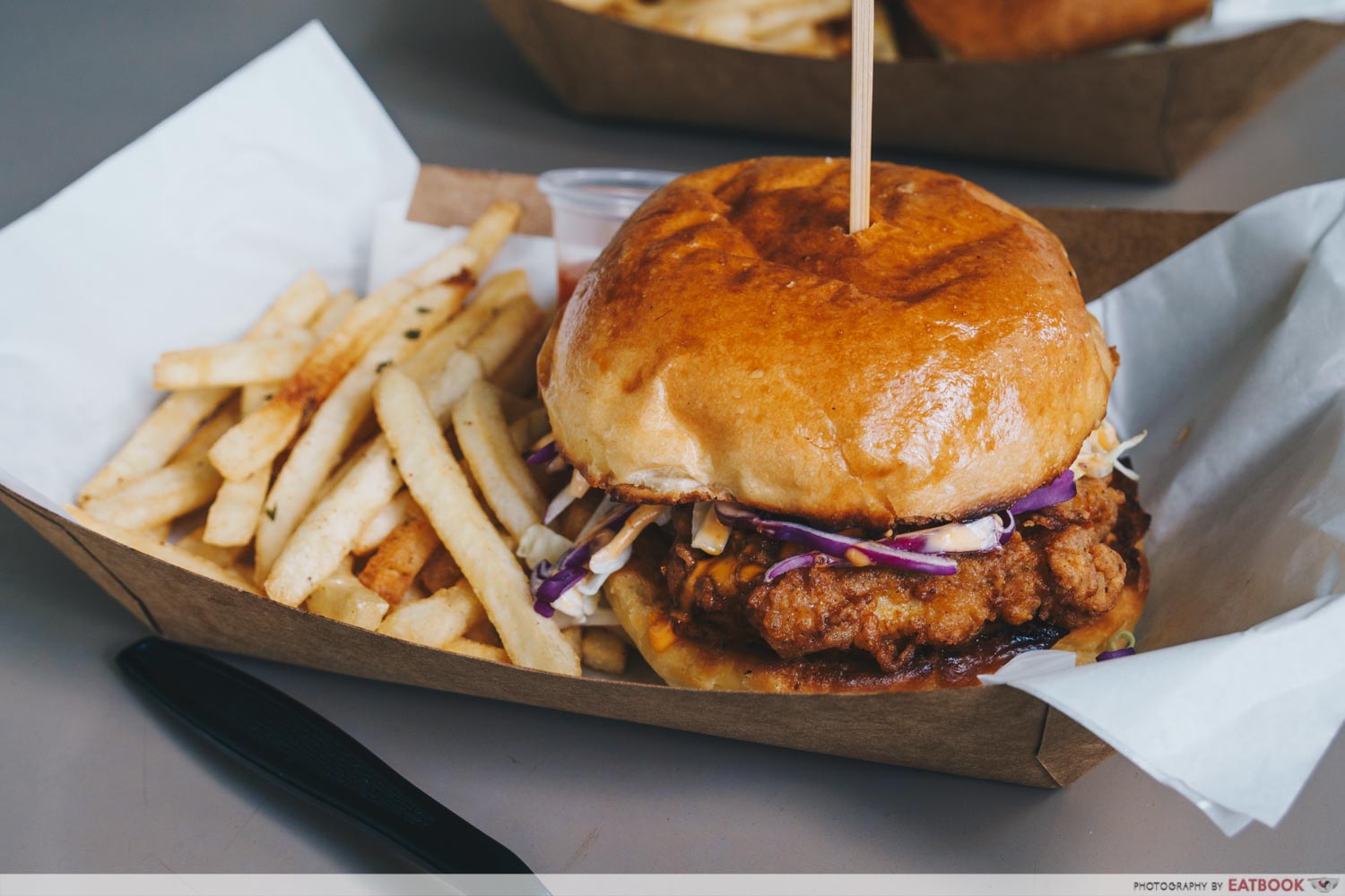 Hammee's fried chicken burger intro