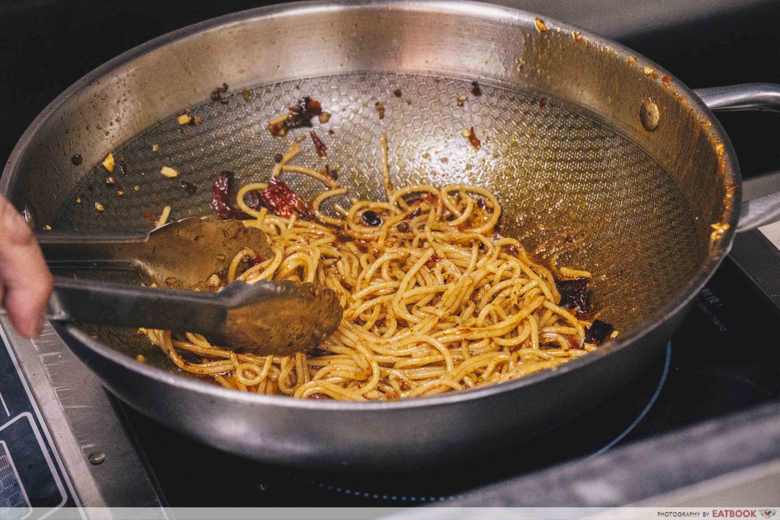 Roger's Kitchen ma la pasta cooking