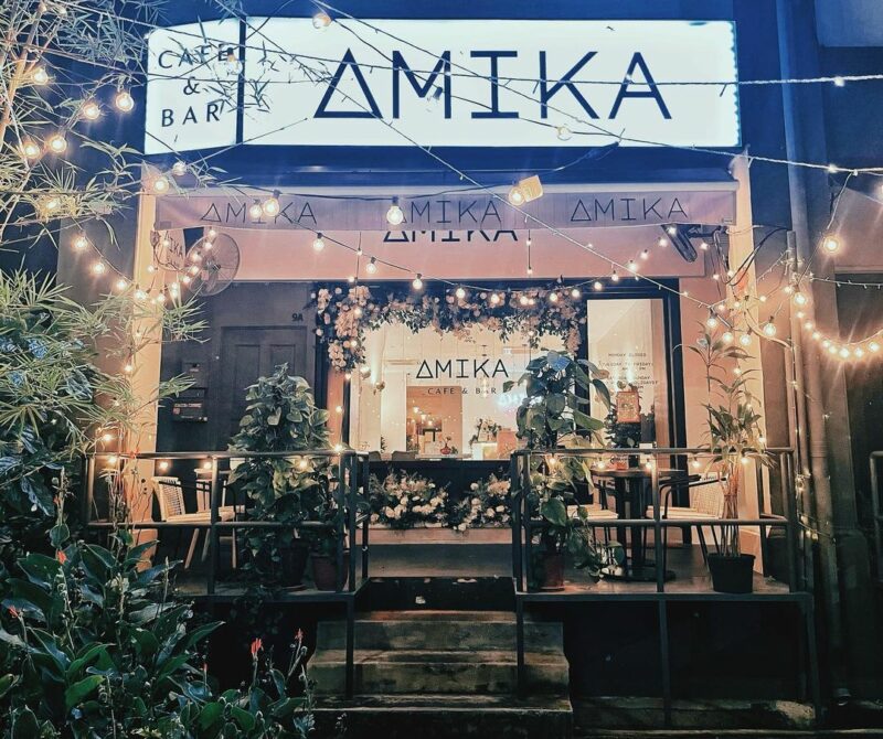 amika cafe exterior