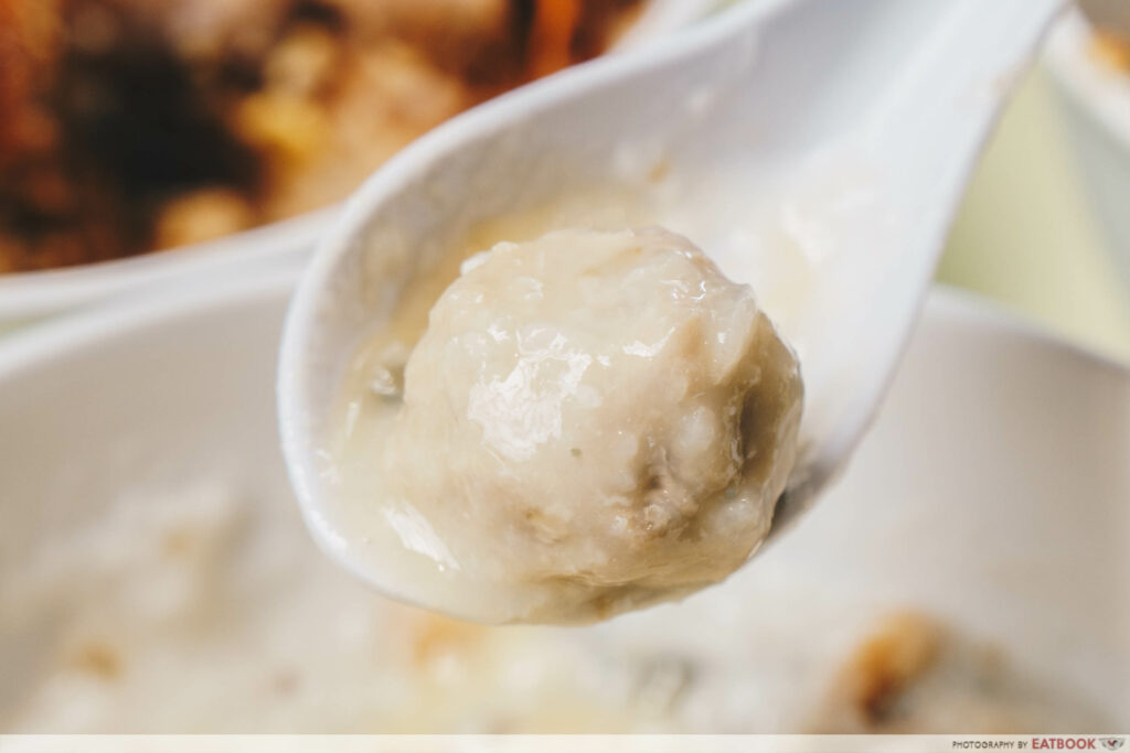 Botak Delicacy meatball porridge