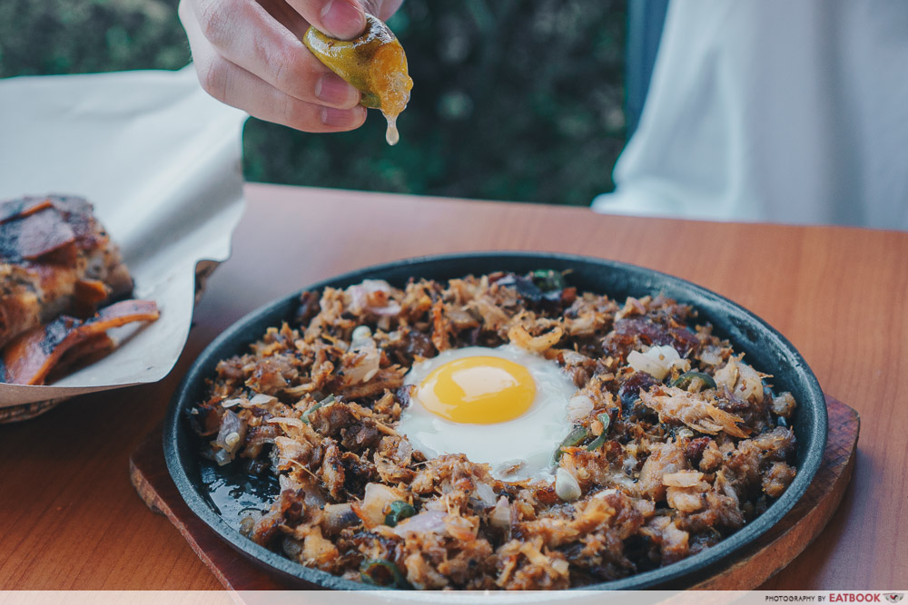 Don Lechon - sisig with calamansi