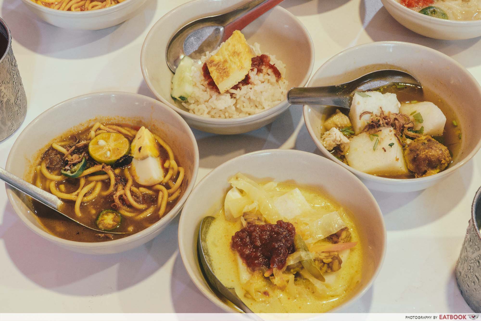 Kafe Eat & Repeat - Nasi Lemak, Soto, Lontong, Mee Rebus