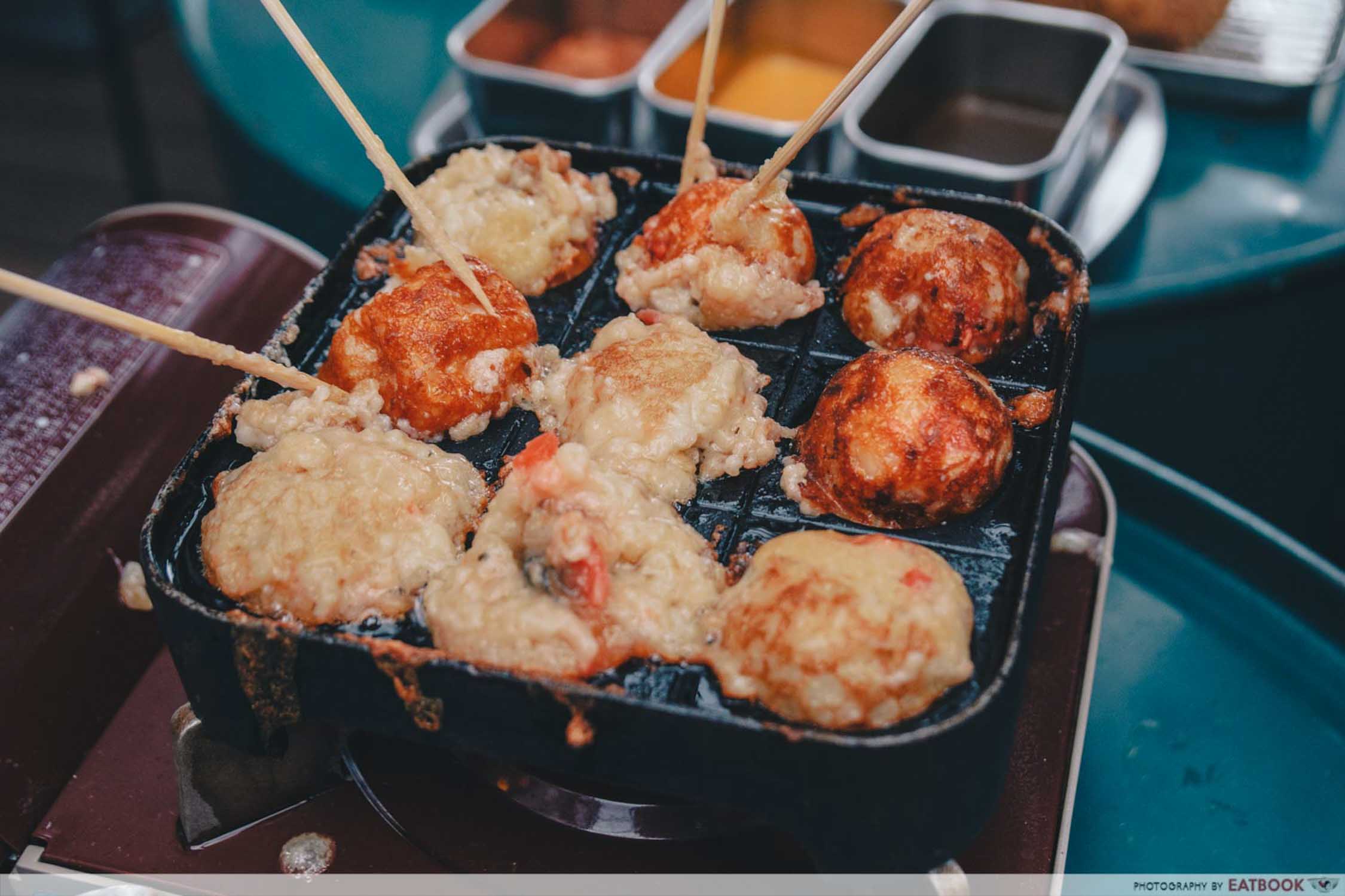 Kushikatsu Tanaka - Takoyaki Flipping Closeup