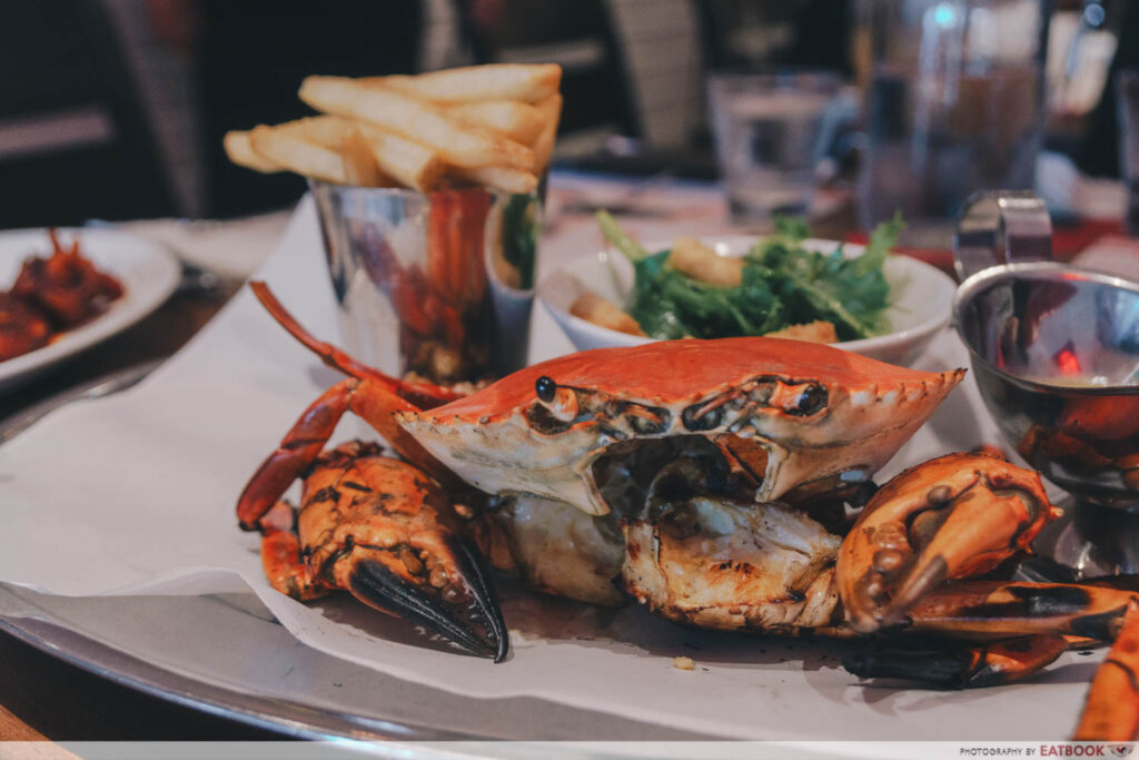 Pince & Pints Crab grilled crab with fries