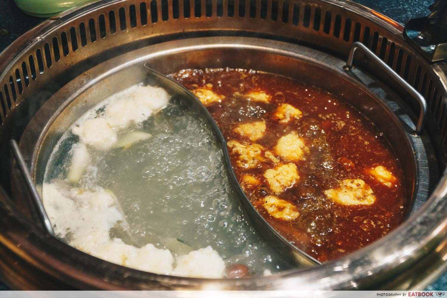 Xiao Mu Deng Traditional Hotpot - Ma la soup and pork bone broth