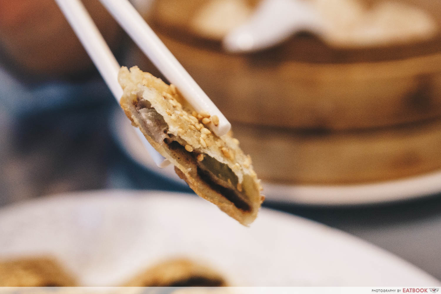 Hua Yi Kitchen - Red Bean Pancake Closeup
