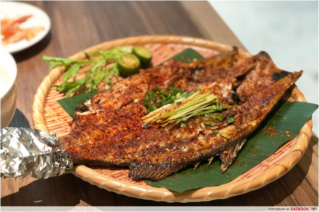 May Restaurants 2019 - Yun Nans Charcoal Grilled Seabass with Lemongrass