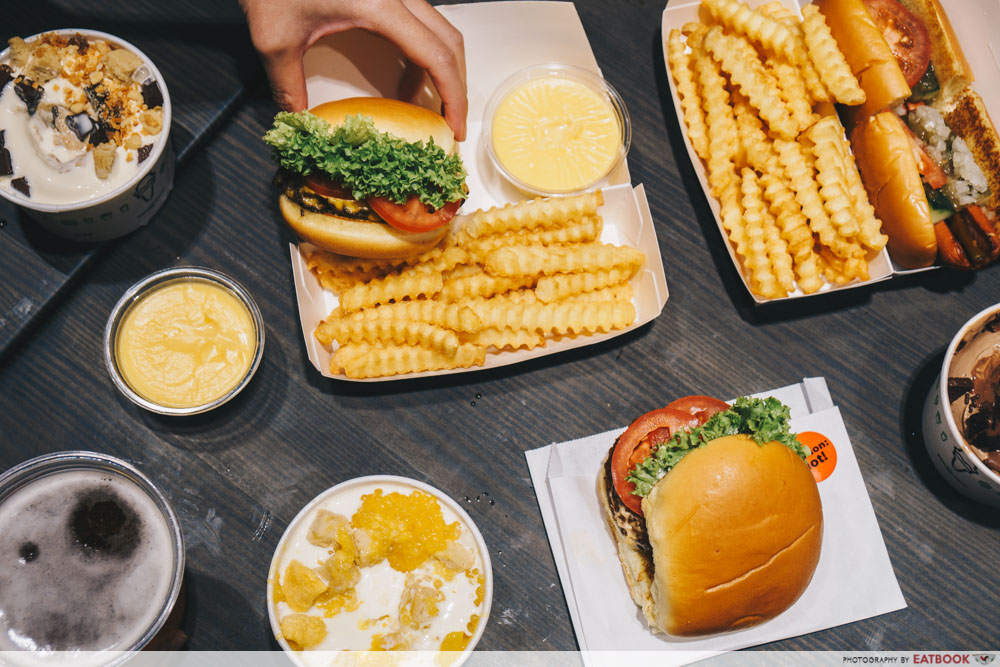 Shake Shack Flatlay