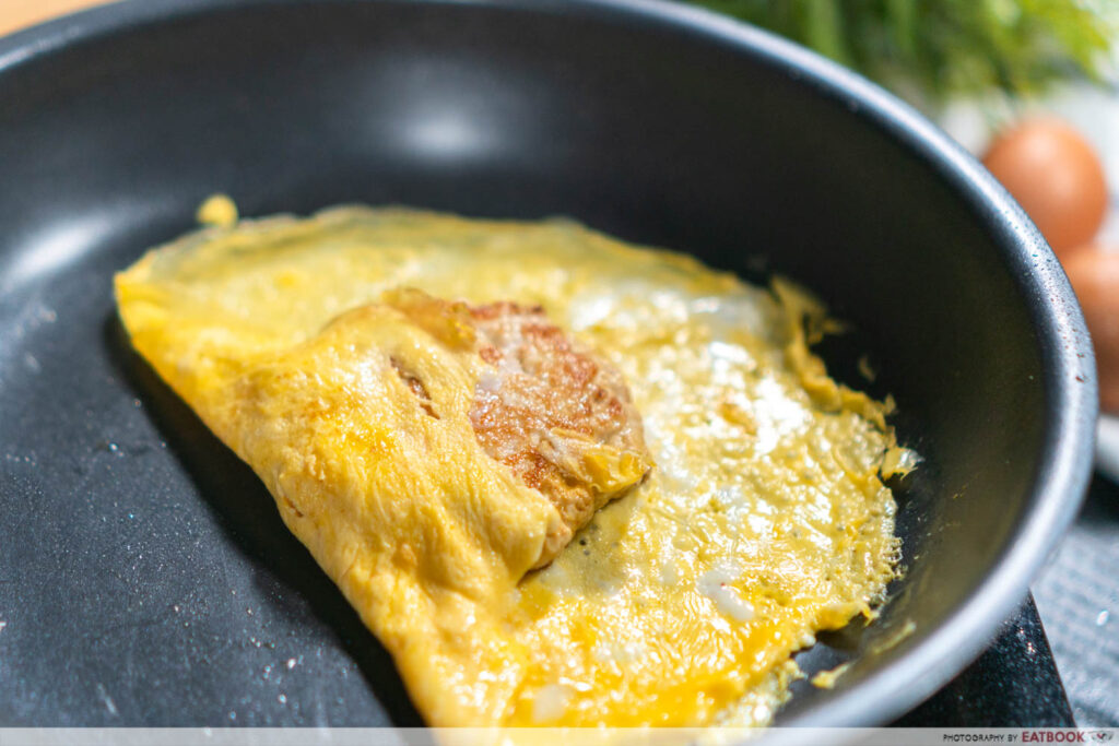 Ramly Burger Recipe fold omelette