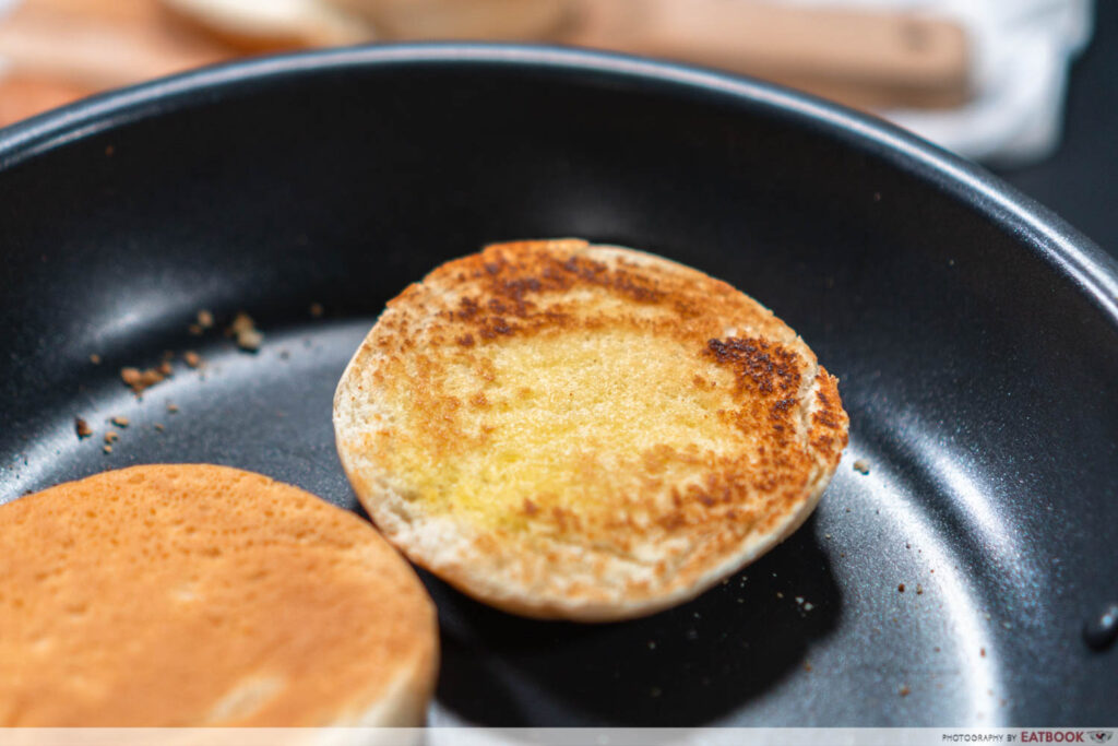 Receta de hamburguesas Ramly bollos tostados