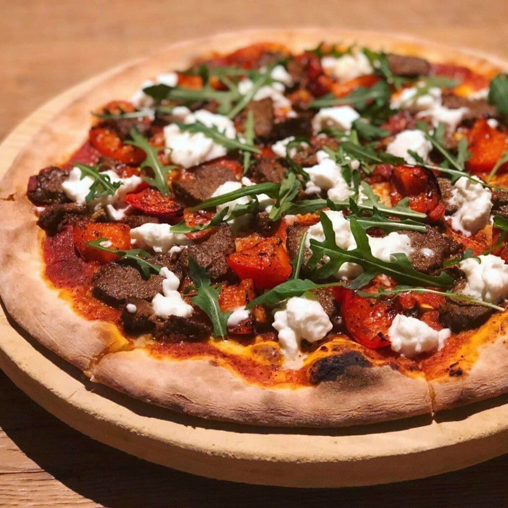 Wood-fired pizza Ricciotti