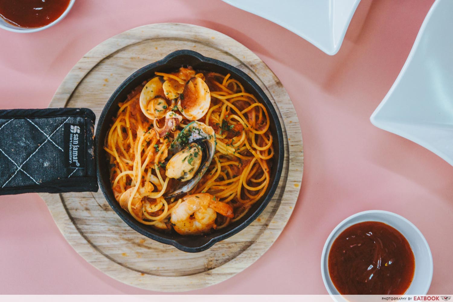 Chef Choo Signature - Sizzling Seafood Spaghetti