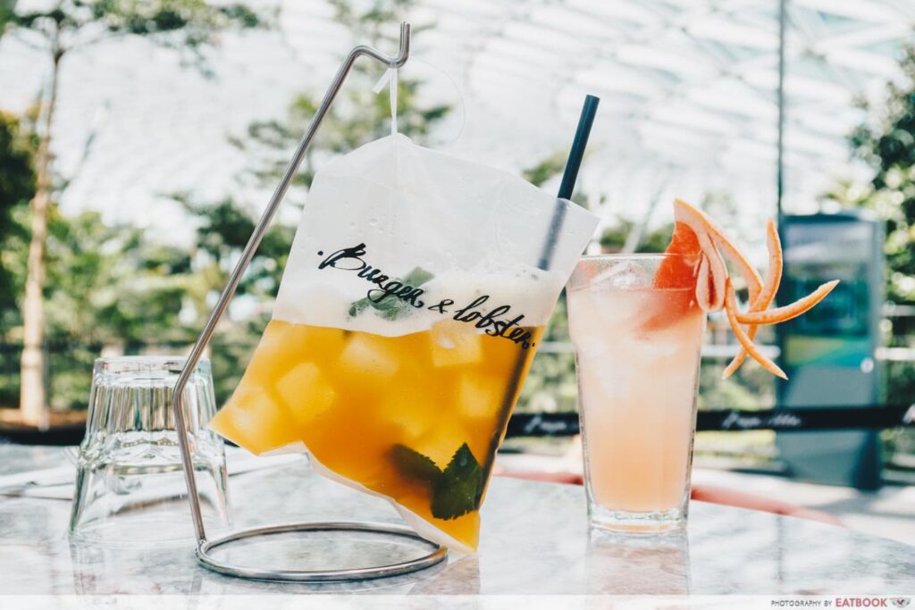 Burger & Lobster Raffles Hotel Singapore Drinks