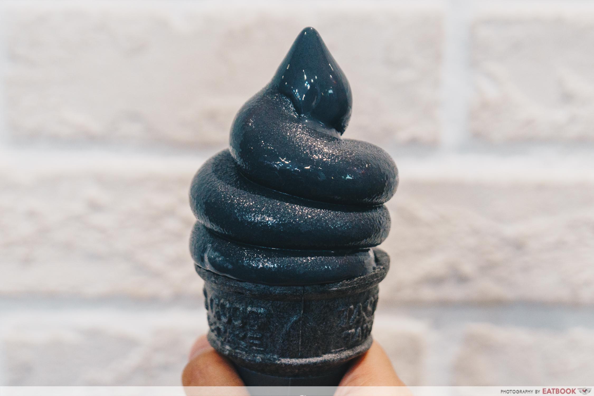 Emma - Emma Soft Serve Charcoal Cheese