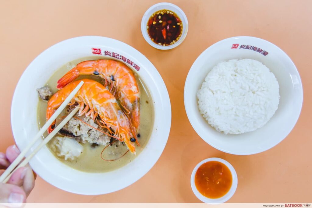 Marsiling food Young-hawkers-Yan-Ji-Seafood-Soup (1)