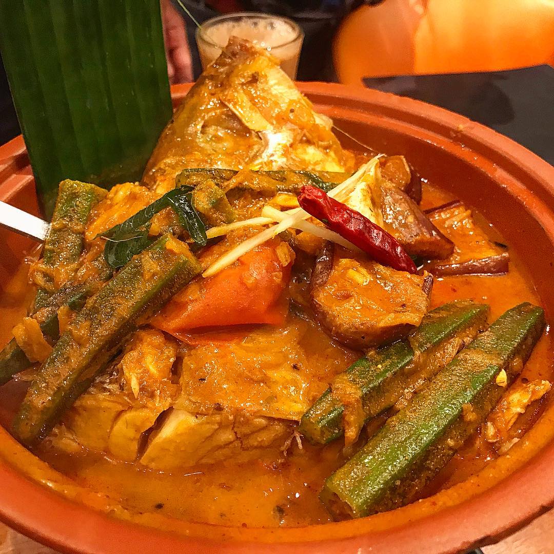 Pavilion Banana Leaf - Clay Pot Fish Head Curry