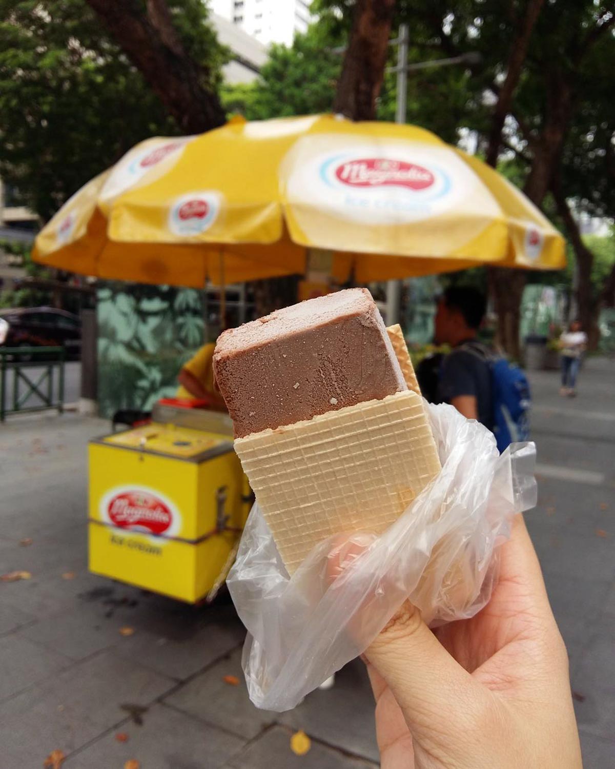 Starbucks Ice Cream Sandwich - Intro Shot