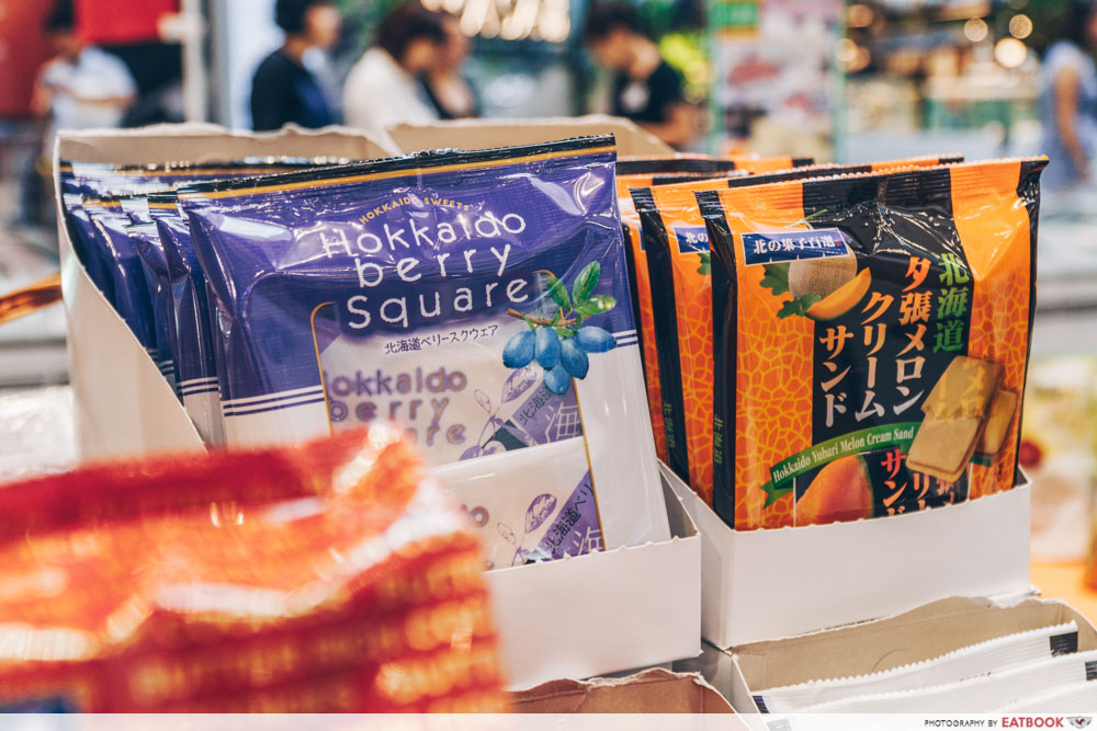 Summer Hokkaido Fair - Melon & Berry sandwich cookies