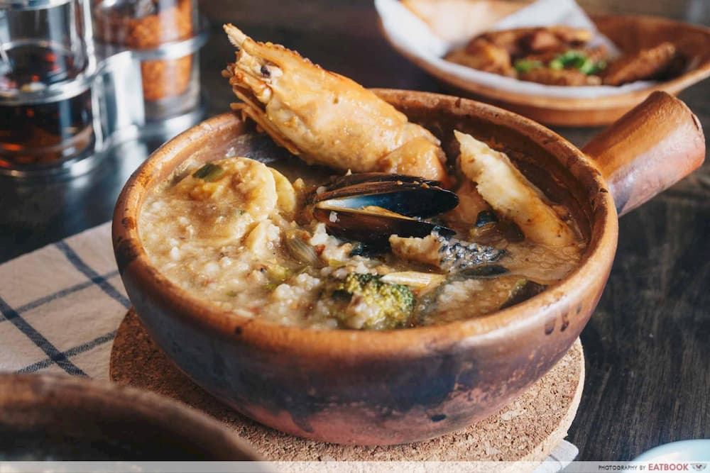 prawn in claypot porridge