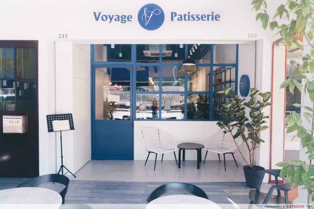 storefront of voyage patisserie