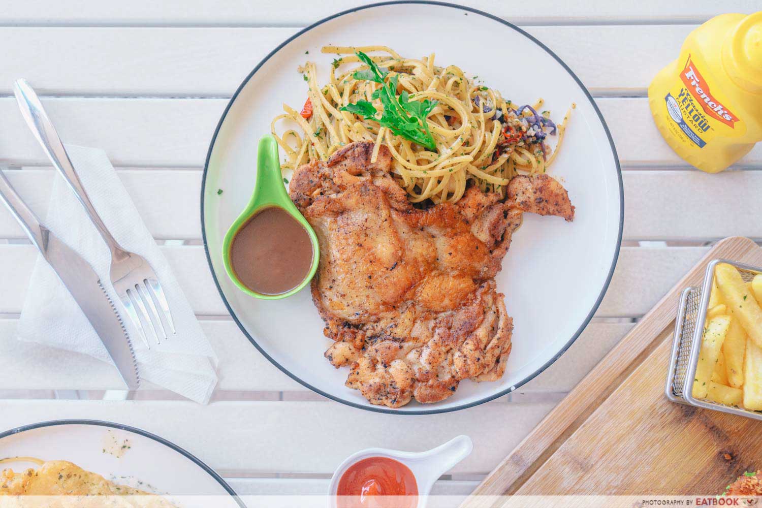 Craze Kitchen - Chicken chop aglio olio