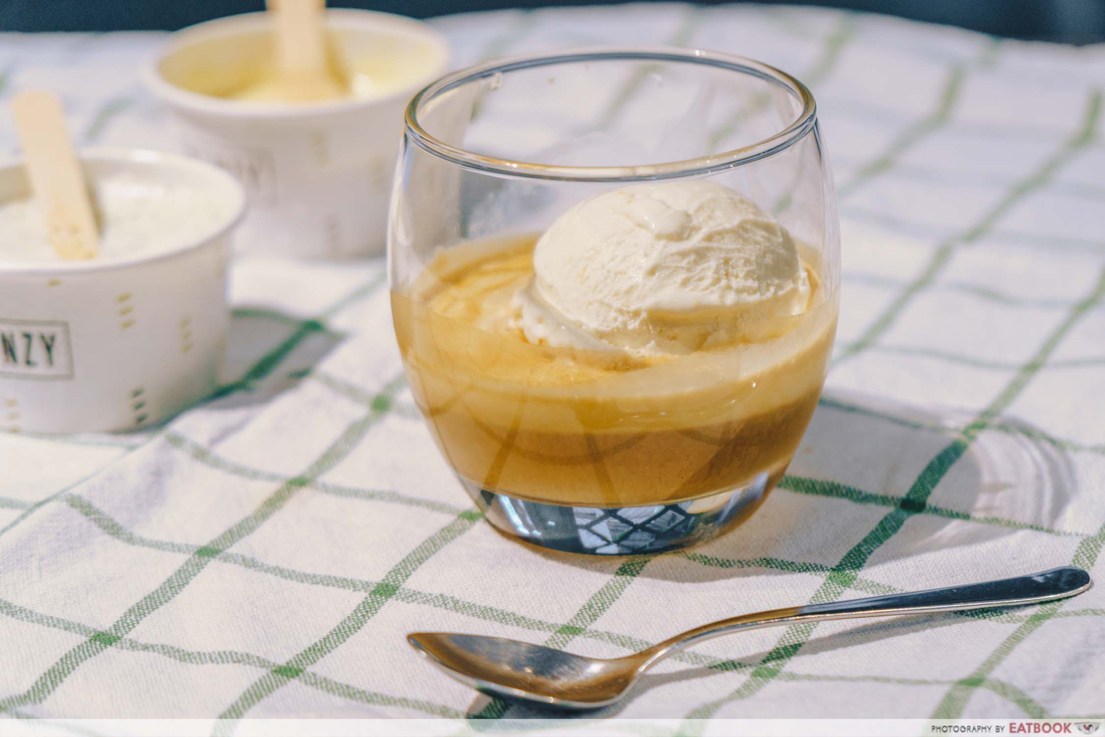 Denzy Gelato - Affogato