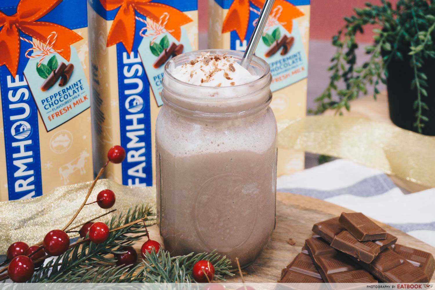 Farmhouse S Limited Edition Peppermint Chocolate Fresh Milk Lets You Diy Your Own Christmas Frappe Eatbook Sg New Singapore Restaurant And Street Food Ideas Recommendations