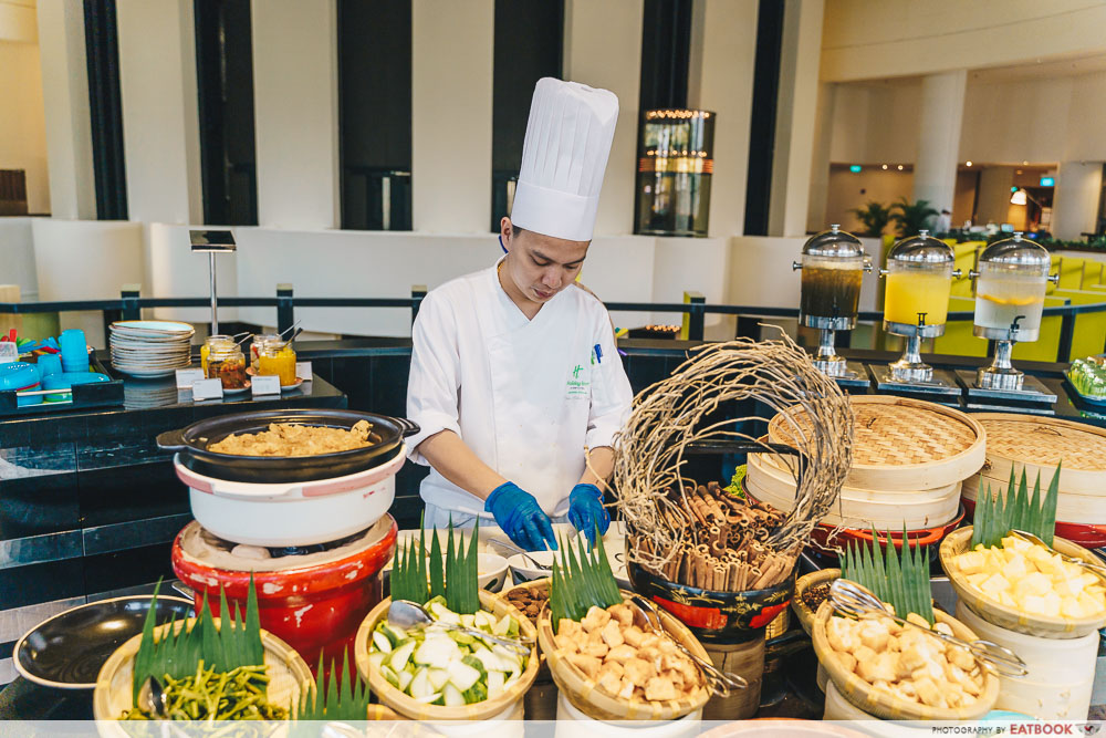 Holiday Inn Singapore Atrium Restaurant popiah station