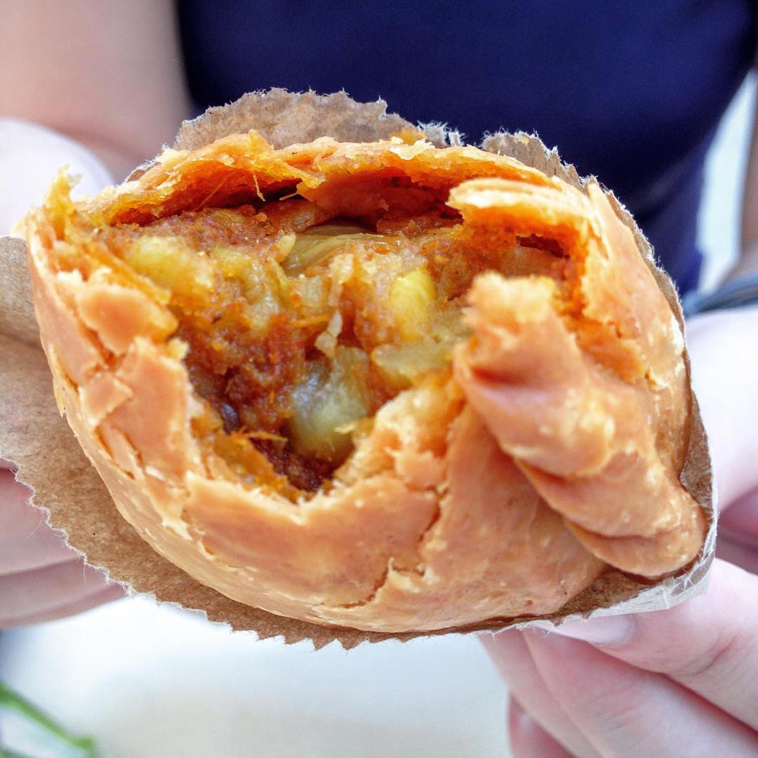 Tanjong Pagar Plaza - Rolina Traditional Hainanese Curry Puffs