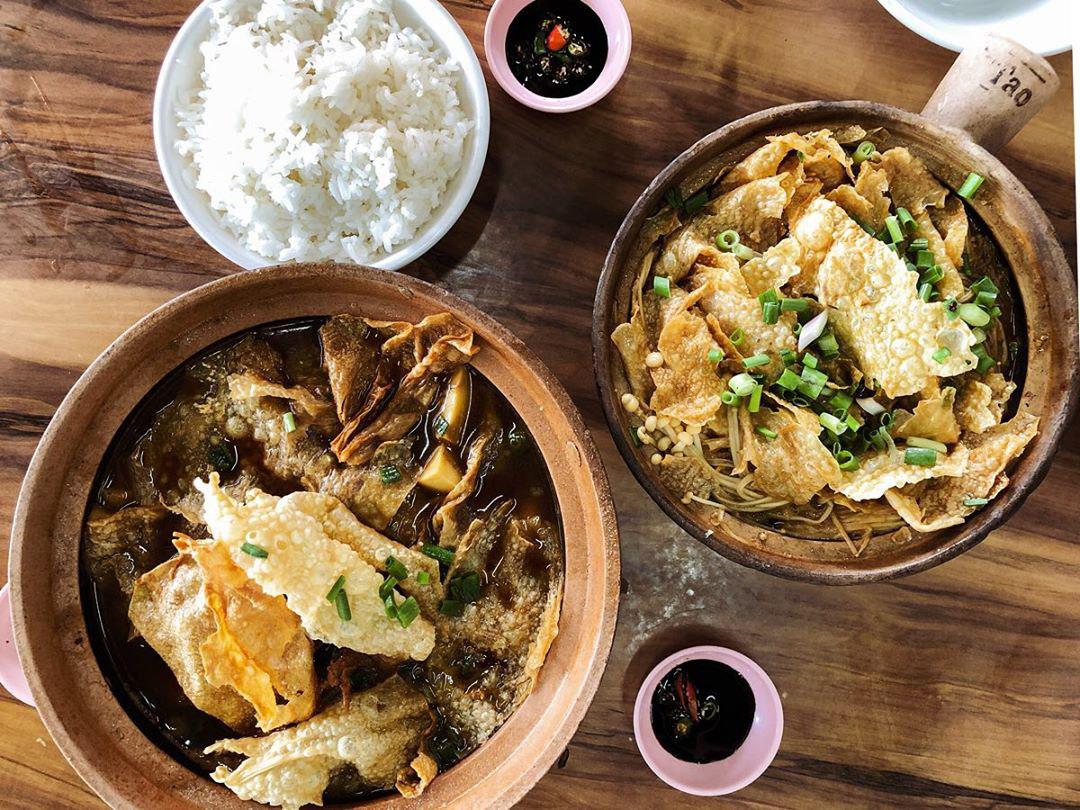 A flatlay of bak kut teh