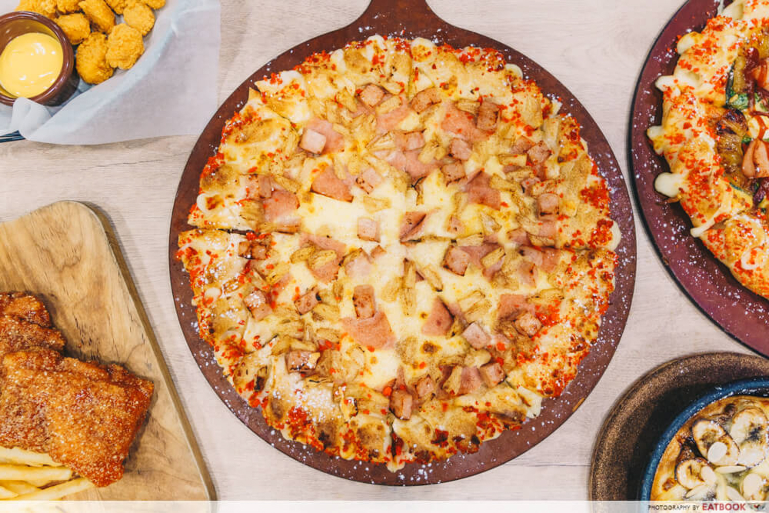 Pizza Hut - Knotty Cheesy Hawaiian