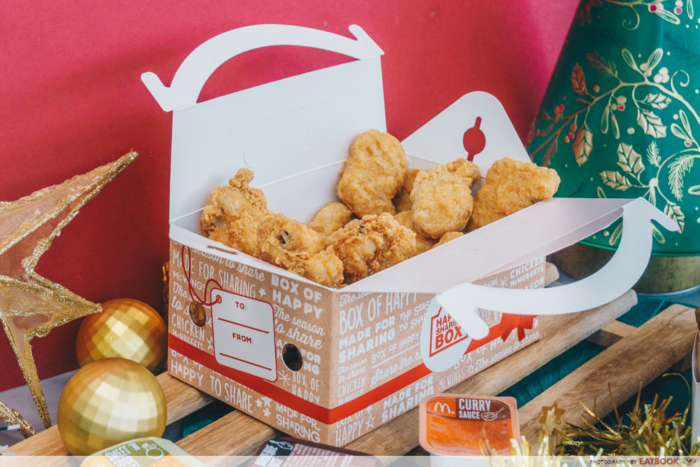 McDonald's Festive Happy Sharing Box - Sharing Box with lid open