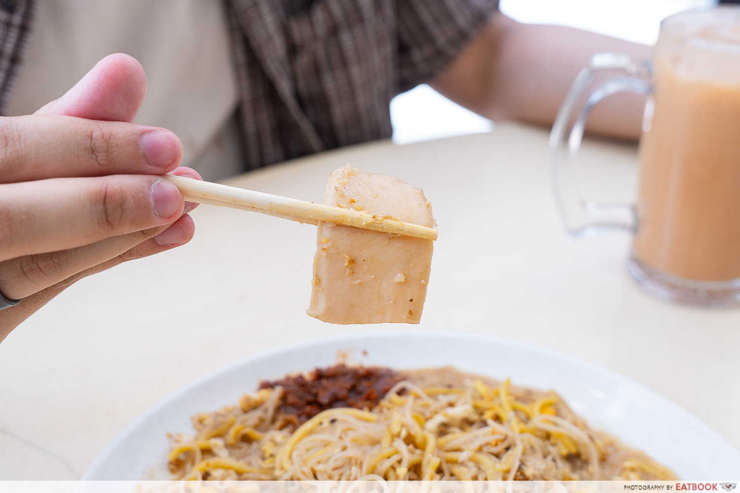 hokkien-man-hokkien-mee-toa-payoh-hokkien-mee-abalone-interaction