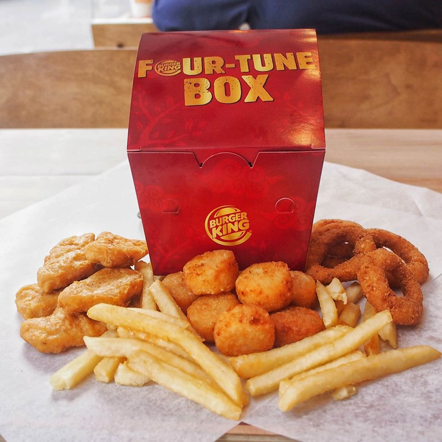 Burger King - Four-Tune Box