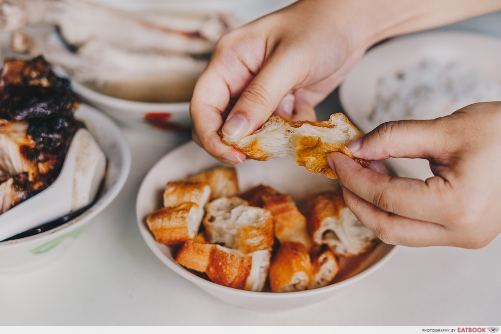 Joo Siah Bak Koot Teh - Youtiao tearing